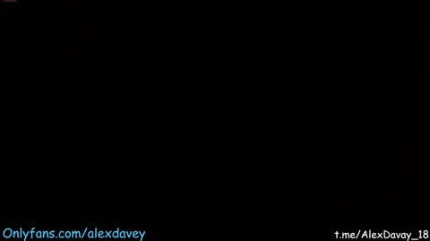 Snapshot of alexdavey chatting on January 26, 8:23 pm           online show from January 26, 8:23 pm