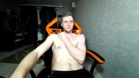 Alex online show from February 7, 10:41 pm