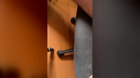 alexhoward online show from November 25, 2:54 am