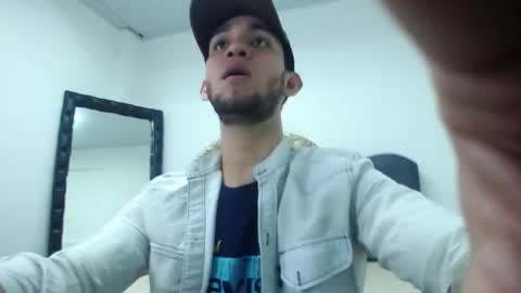 alexiscollinss online show from February 12, 2:14 am