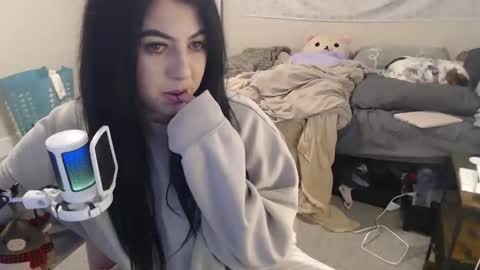 alexislove8 online show from January 15, 7:55 pm