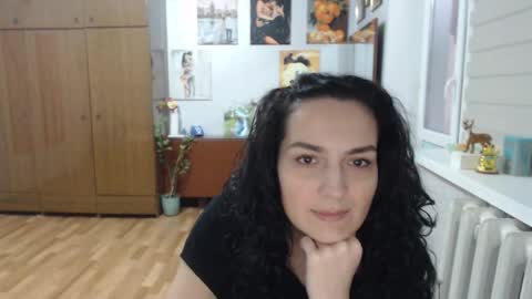 AlexisMillers online show from December 19, 2:23 pm