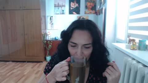 AlexisMillers online show from September 9, 1:33 pm