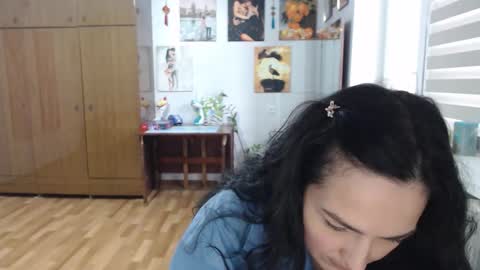 AlexisMillers online show from February 26, 12:30 pm