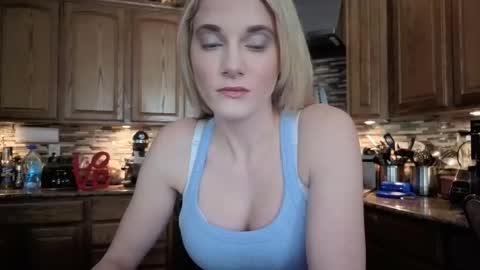 alexispaige06 online show from March 5, 7:56 pm