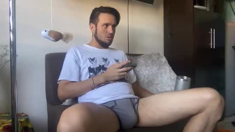 alexitho35 online show from November 5, 8:22 pm