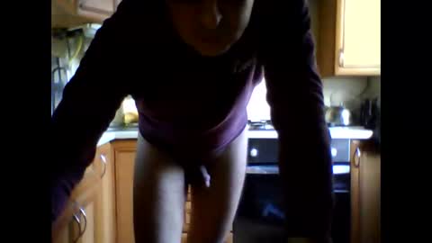 Snapshot of alexstargo chatting on March 6, 3:24 pm alexstargo online show from March 6, 3:24 pm