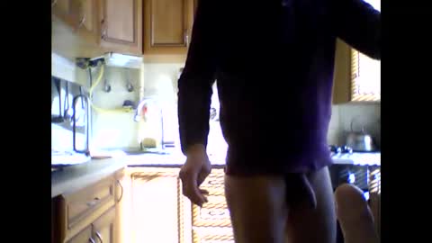 Snapshot of alexstargo chatting on February 17, 12:05 pm alexstargo online show from February 17, 12:05 pm