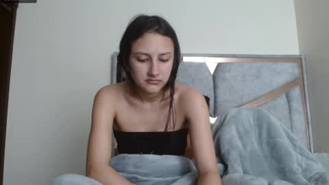 alex y luisa online show from September 27, 4:49 pm