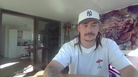 Alex online show from March 7, 4:01 am