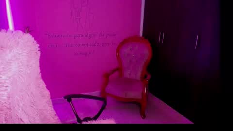 alexxa_1111 online show from October 1, 2:32 am