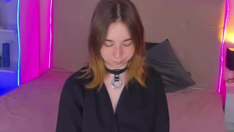 AlexxisSky online show from December 20, 9:54 am