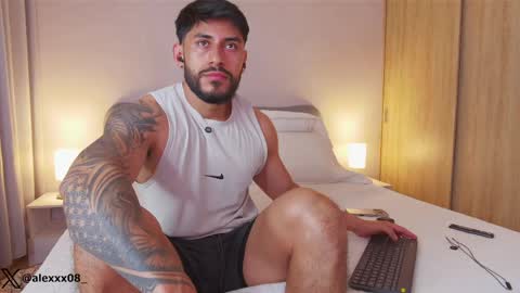 Alex   freelance model  instagram alex b229 online show from April 6, 11:28 pm