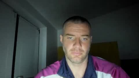 alfiesolomons87 online show from April 4, 8:16 pm