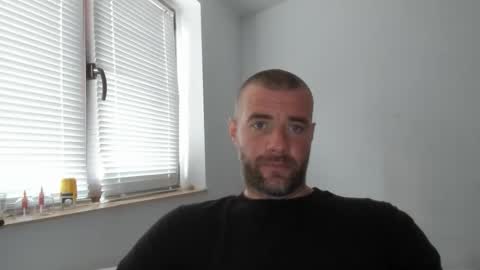 alfiesolomons87 online show from October 23, 12:17 pm