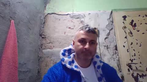 Alfredo online show from March 29, 5:42 am