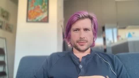 Luke online show from December 17, 11:16 pm