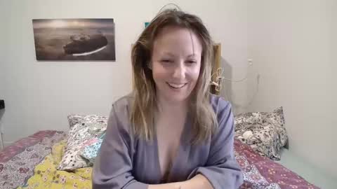 Alice online show from March 12, 2:56 pm