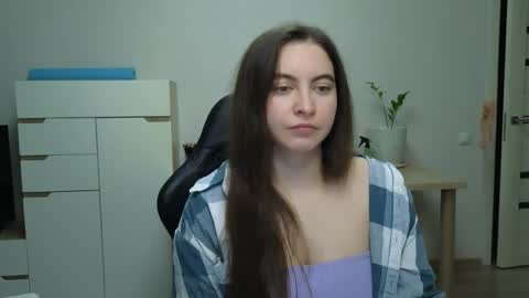 Alice online show from March 2, 5:30 pm