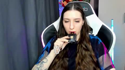 Alice online show from February 22, 12:08 pm