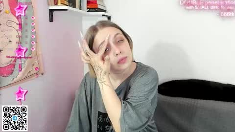 alice_halle online show from November 23, 6:17 pm