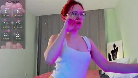 Alice online show from March 6, 4:28 pm