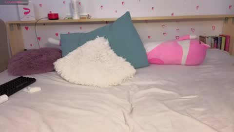 Alice online show from April 9, 6:19 am