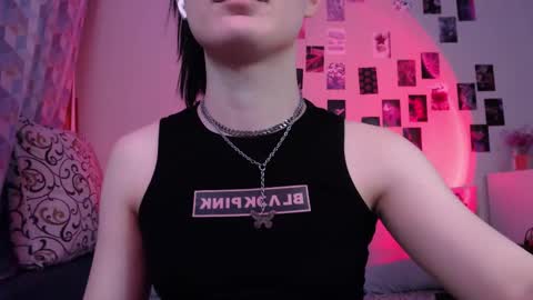 Alice and Mike online show from February 18, 2:27 pm