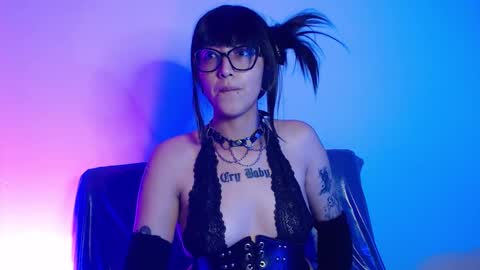      online show from January 13, 12:07 am