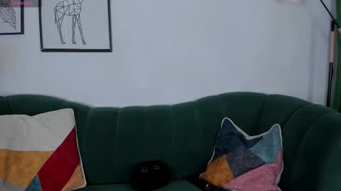   Alice  online show from February 23, 12:51 pm