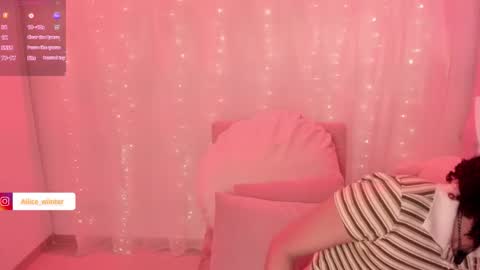 Alice  online show from December 1, 6:17 pm