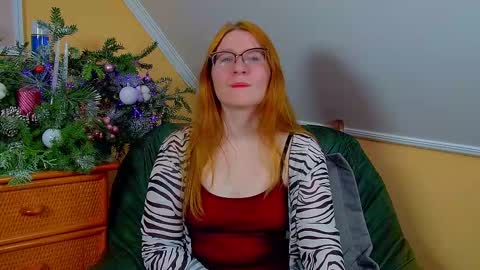 Alice online show from December 2, 7:01 pm