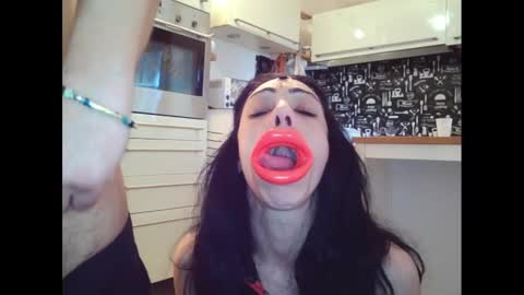 aliceanddave online show from March 3, 11:33 am