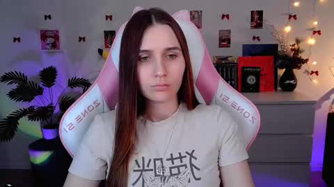 alicecharmy online show from February 22, 4:09 pm