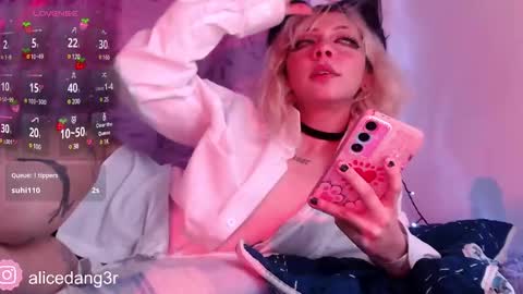 Alice  online show from January 8, 5:48 am