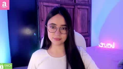 Snapshot of alicee_2 chatting on October 22, 11:12 am Aliceee .. 97YP9VWGZHrefnav wishlist lists 1 online show from October 22, 11:12 am