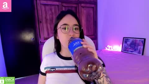 Aliceee  ..   97YP9VWGZHrefnav wishlist lists 1 online show from January 7, 4:01 pm