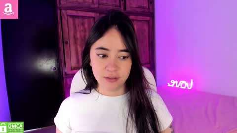 Aliceee  ..   97YP9VWGZHrefnav wishlist lists 1 online show from February 22, 5:04 pm