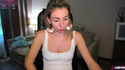 Daniella online show from February 27, 2:15 am