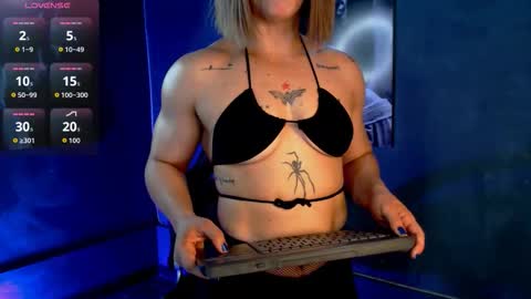 alicefit_212 online show from October 10, 2:12 pm