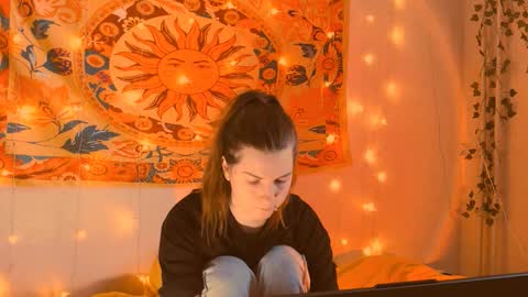 Alice online show from February 27, 5:55 am