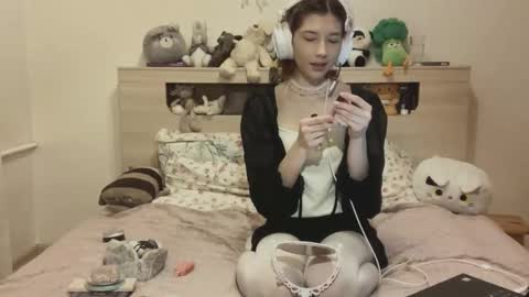 Alice online show from December 19, 11:06 am