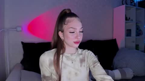 Alice online show from November 20, 5:39 am