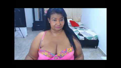 yasmin online show from October 7, 3:24 am