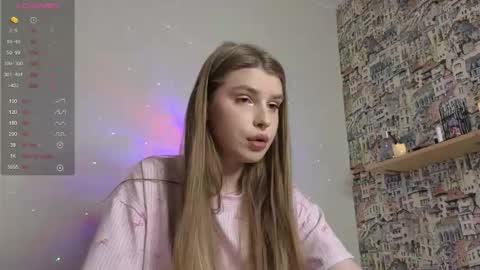 Alice online show from December 21, 4:02 pm