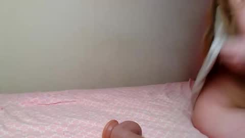 Snapshot of alicerabdit chatting on September 12, 6:21 pm Alice online show from September 12, 6:21 pm