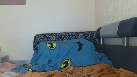 AliceWoolfy online show from September 21, 9:08 pm