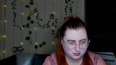 Alicia online show from April 9, 6:06 am