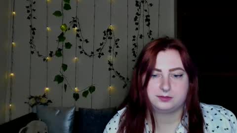 Alicia online show from April 12, 5:22 am