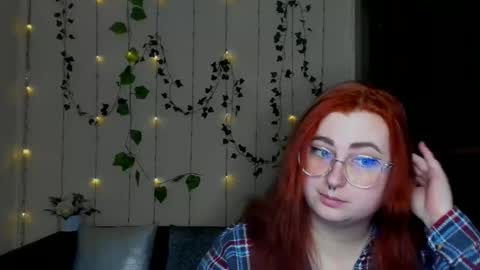 Alicia online show from February 3, 6:22 am